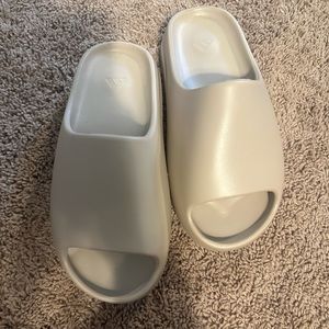 Brand new Yeezy slides